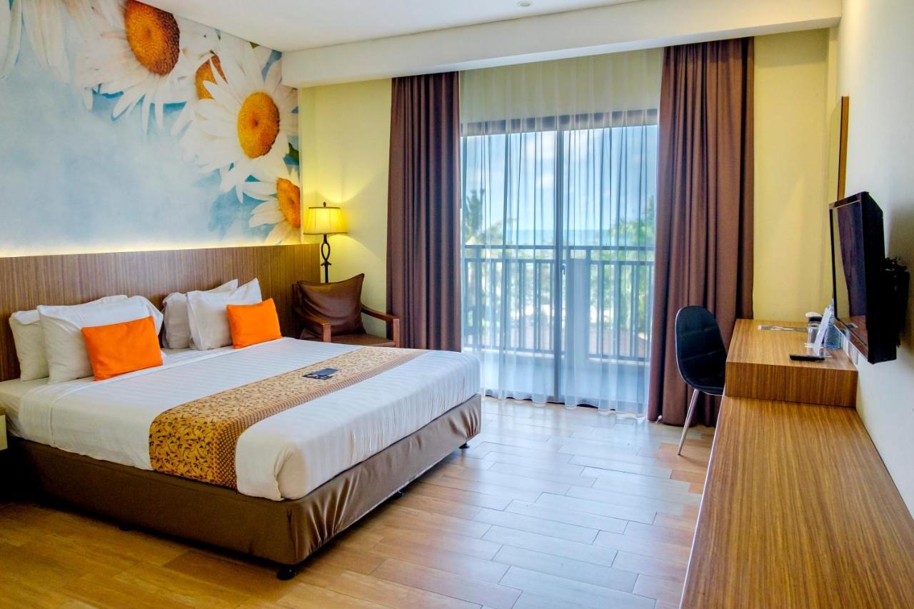 Golden Tulip Essential Belitung Tanjung Pandan Exterior foto